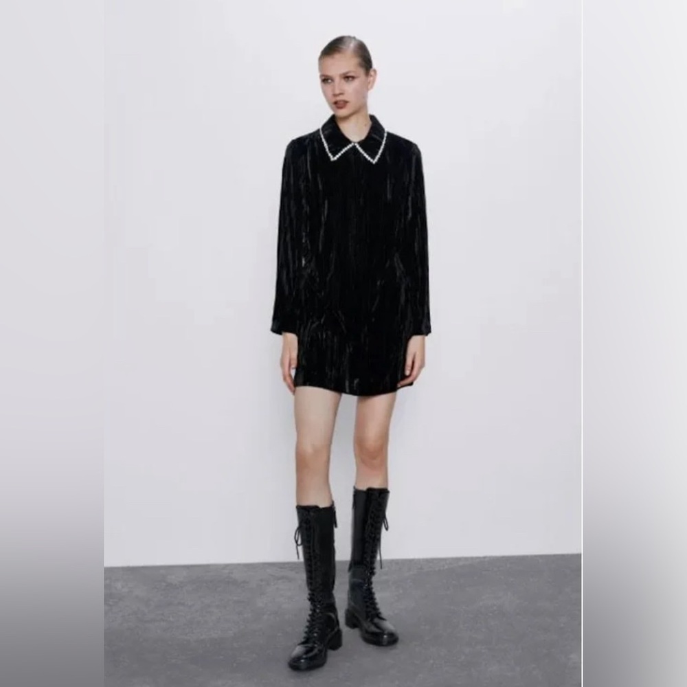 ZARA -Elegant Black Velvet Mini Dress with jeweled wing collar. - Picture 4 of 4